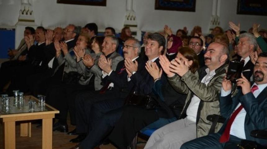 &lsquo;ata Kadınları Korosu&rsquo; Prizren T&uuml;rk&uuml;lerini Seslendirdi