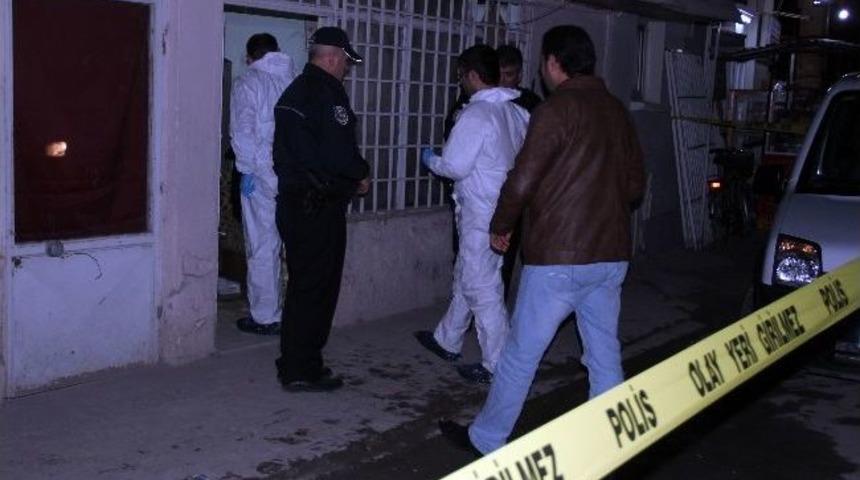 Yalnız Yaşayan Adam &Ouml;l&uuml; Bulundu