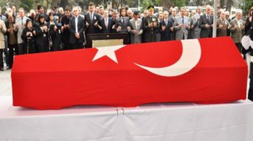 Balıkesir Eski ANAP Milletvekili Necat Tun&ccedil;siper Toprağa Verildi