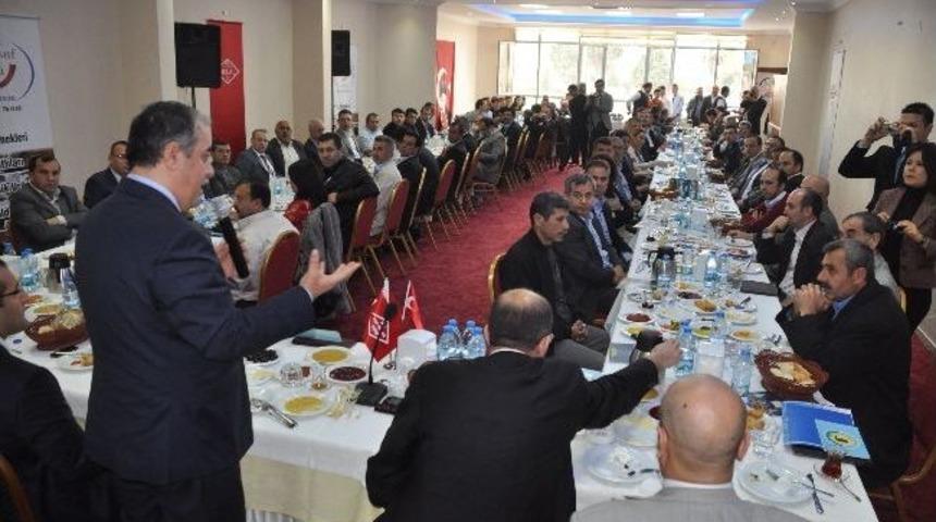 Tse Başkanı Şent&uuml;rk, Torbalı'da Toplantıya Katıldı