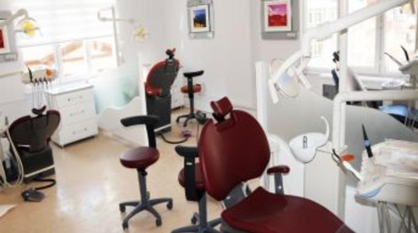 OM&Uuml; Diş Hekimliği Fak&uuml;ltesi Kent Merkezine Modern Polikilink A&ccedil;ıyor