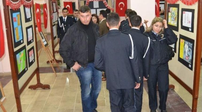 &Ouml;ğrencilerden Resim Ve Kompozisyon Sergisi