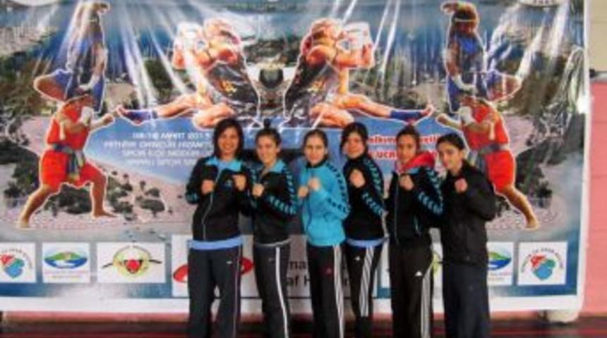 Muğla &Uuml;niversitesi Muay-thai Sporcuları Derece Elde Etti