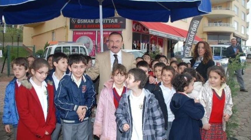 İzmit Belediyesi Ağa&ccedil;landırıyor