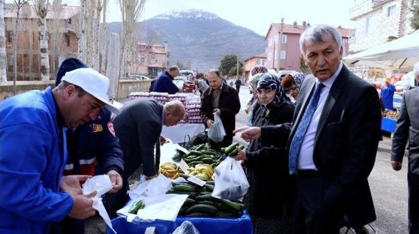 Belediye &Ccedil;alışanı Manav Oldu
