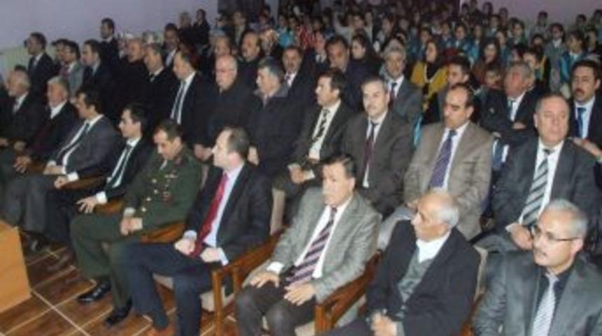 İstiklal Marşı'nın Kabul&uuml;n&uuml;n 92. Yıld&ouml;n&uuml;m&uuml; Kutlandı