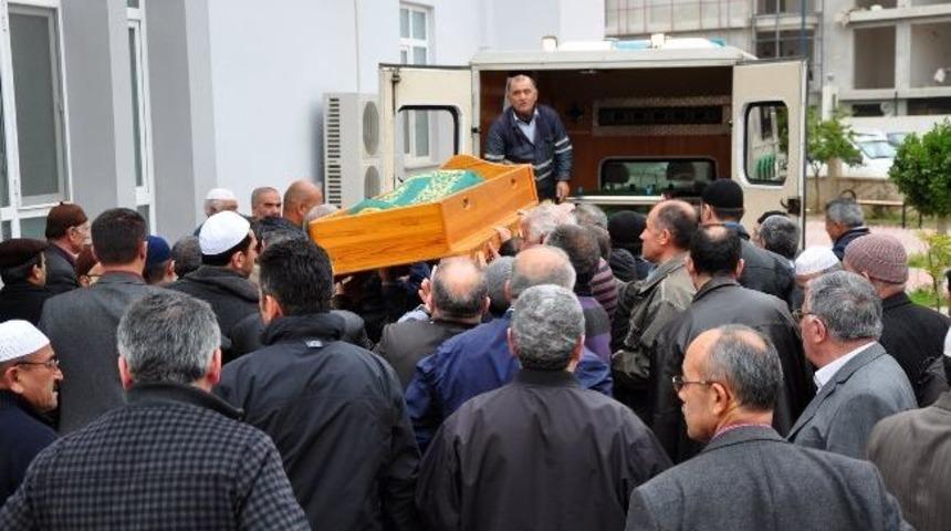 Amerikalı Anthony Müslüman Usulü Defnedildi