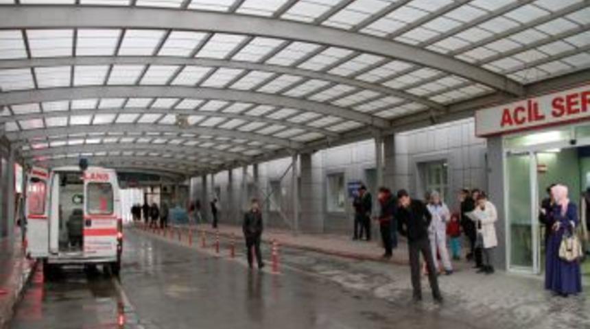 &Ccedil;imento Fabrikası'nda Yaralanan Iş&ccedil;iler Hastanede