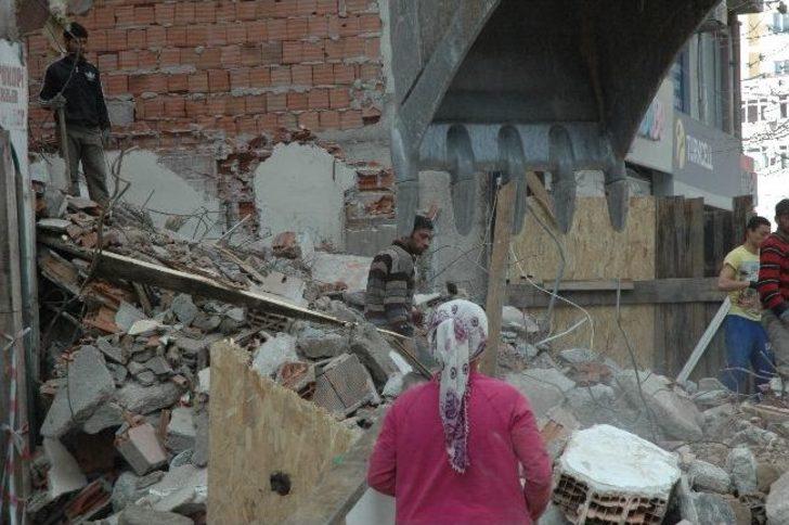 Çorlu`da Tehlikeli Yıkım G4