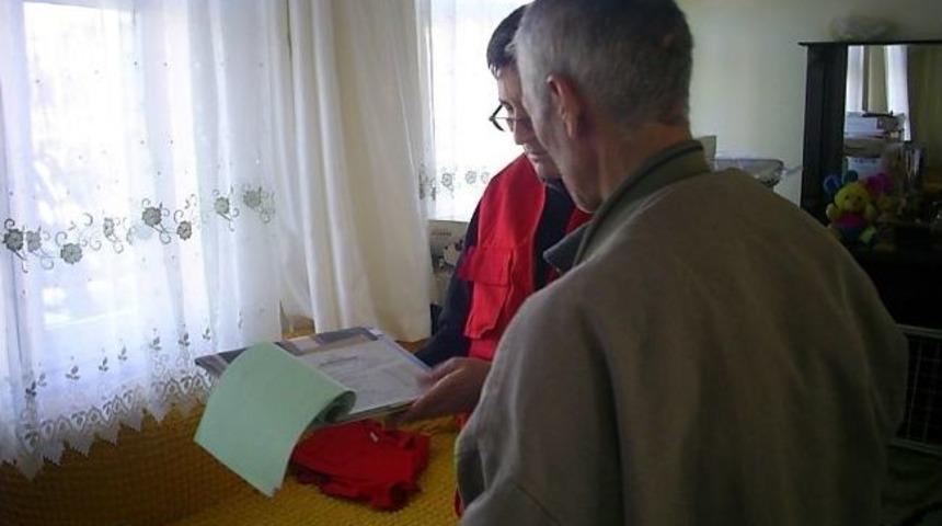 Kızılay'dan Yangınzede Aileye Yardım