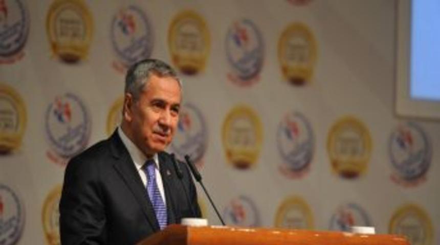 Başbakansız T&ouml;rende Arın&ccedil; Ile Kılı&ccedil;, Şampiyonlara 9 Milyon TL &Ouml;d&uuml;l Dağıttı