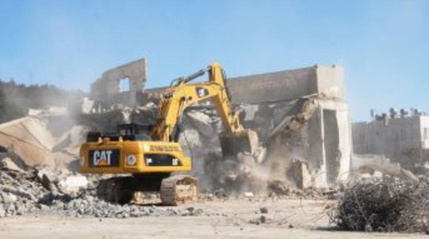 &Ccedil;evre Yolu I&ccedil;in Yıkımlar Başladı