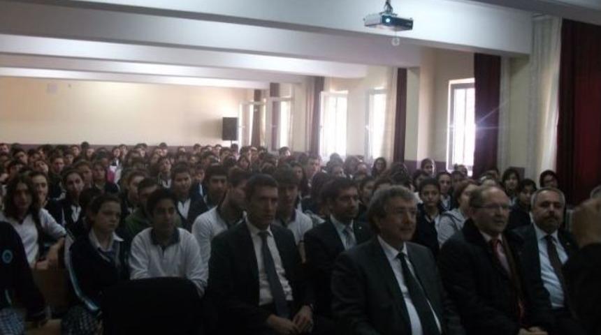 &Ouml;ğrencilere Ve Eğitimcilere Seminer