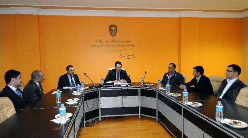 Budamış İlk&ouml;ğretim Okulu İ&ccedil;in İmzalar Atıldı