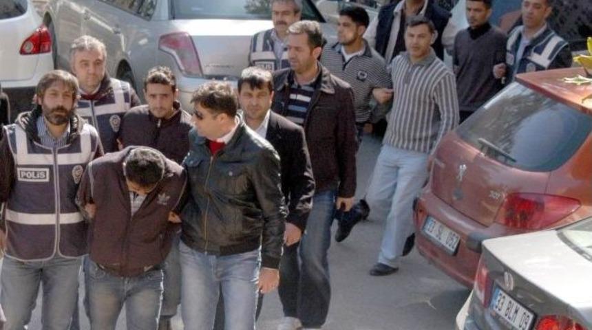 Cinayet Zanlılarına M&uuml;ebbet