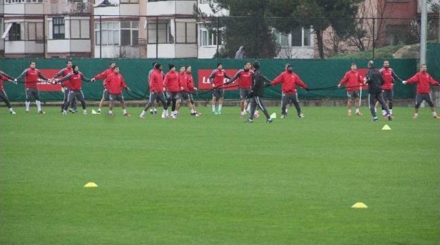 Karab&uuml;kspor&rsquo;da Gen&ccedil;lerbirliği Ma&ccedil;ı Hazırlıkları Başladı