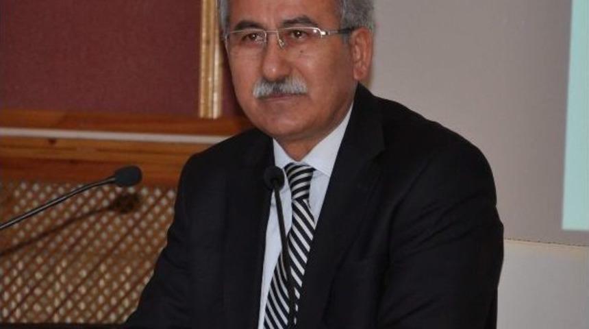 Rekt&ouml;r Kaplan&rsquo;dan "istiklal Marşının Kabul&uuml; Ve Mehmet Akif" Konferans