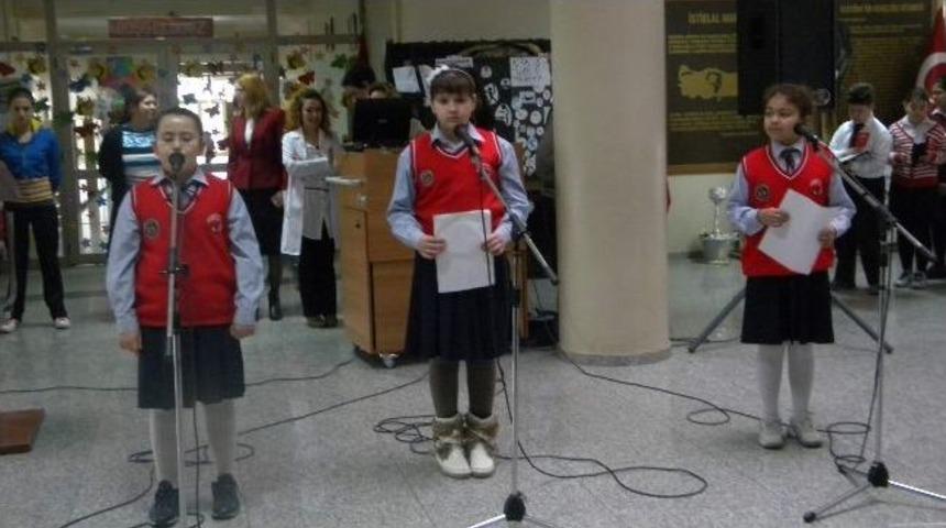 &Uuml;lkem Koleji&rsquo;nde Mehmet Akif Ersoy&rsquo;u Anma&rsquo; Programı