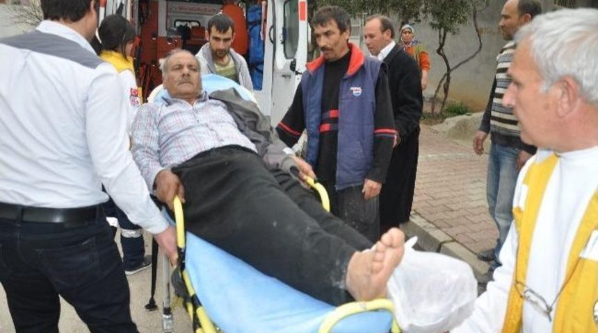 Motorlu Testere İle Odun Yerine Ayağını Kesti