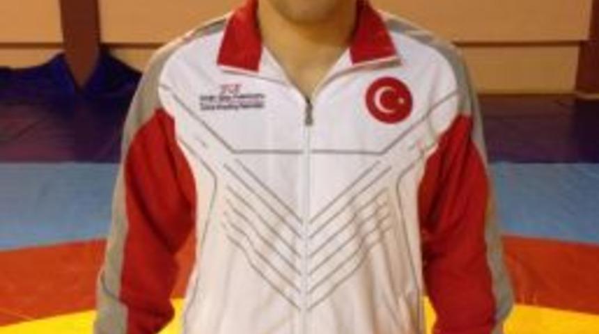 Kağıtsporlu Mutlu Avrupa Şampiyonasında