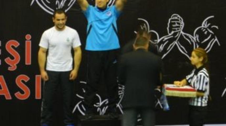 Bilek G&uuml;reşi Şampiyonu Kağıtspor'dan