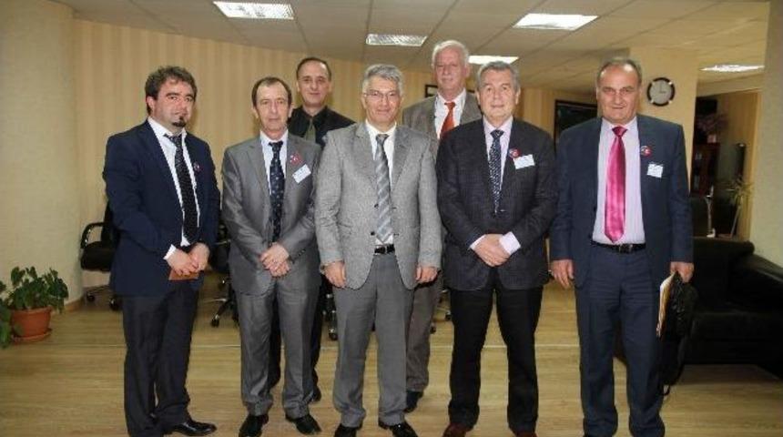 Başkan Vekili Özak Kosovalı Belediye Başkanıyla Görüştü