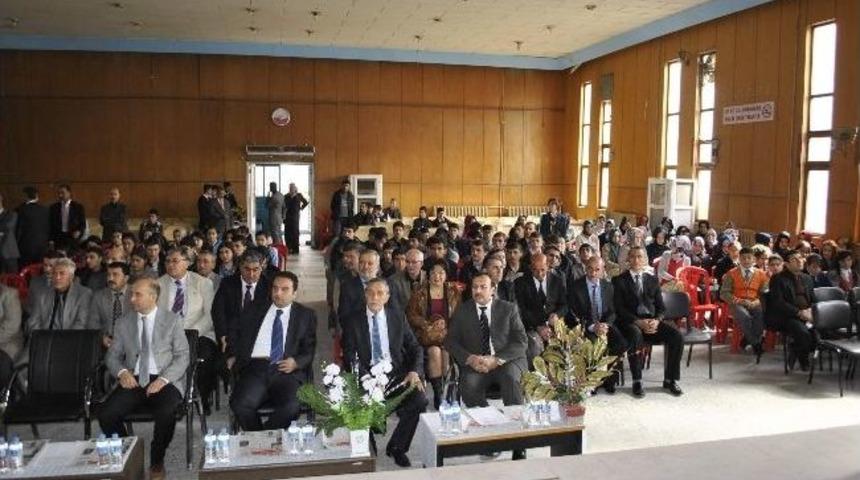 G&ouml;lbaşı İl&ccedil;esinde İstiklal Marşının Kabul&uuml; Kutlandı
