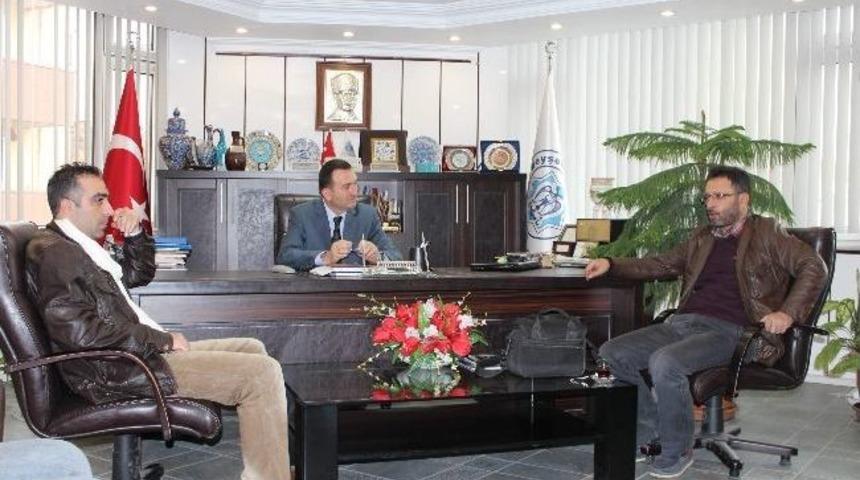 Yazar Sinan Yağmur Beyşehir’de