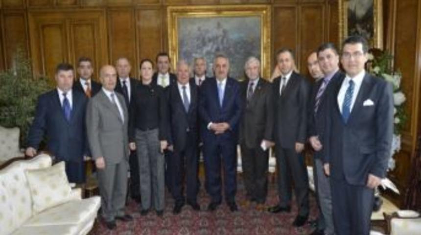 Tekirdağ Sanayi Odası M&uuml;teşebbis Heyeti Bakan Hayati Yazıcı'yı Ziyaret Etti