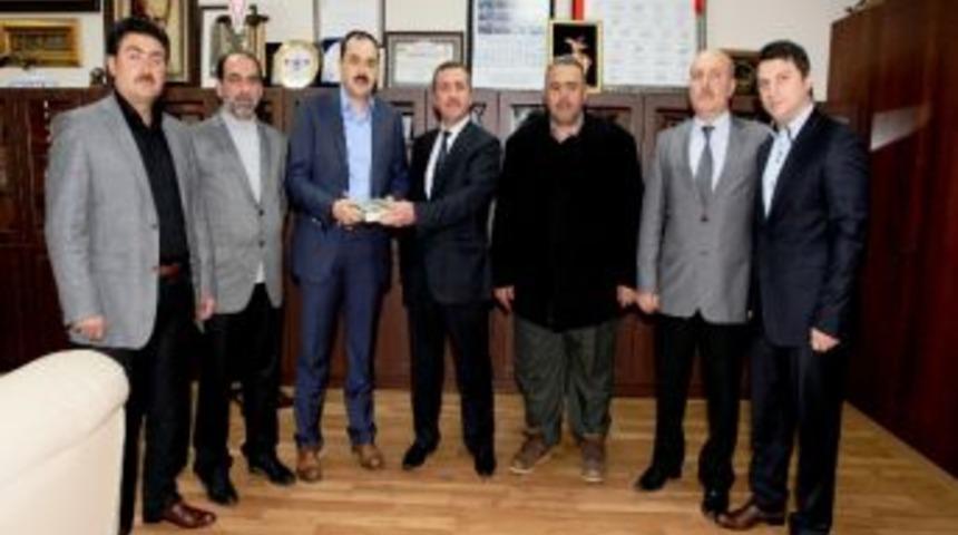 İlim Yayma Cemiyeti'nden Başkan Ayaz'a Ziyaret