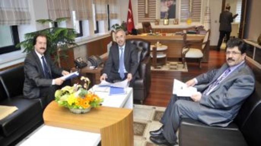 Rekt&ouml;r Kocacık, Projeler I&ccedil;in Başkent'te Destek Aradı