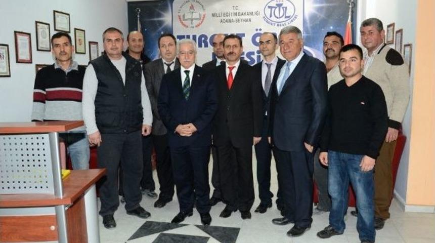 Okulların Bah&ccedil;eleri Asfaltlanıyor