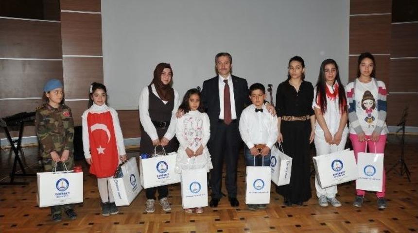 İstiklal Marşı&rsquo;nı En G&uuml;zel Okuyan Belirlendi