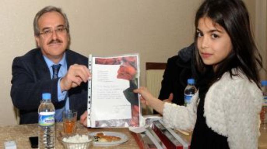 &Ouml;ğrenciler Belediyeye G&uuml;ll&uuml; Dilek&ccedil;e Verdi