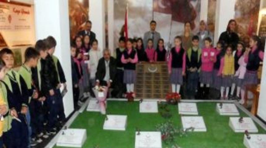 &Ccedil;anakkale M&uuml;zesi Yoğun İlgi G&ouml;r&uuml;yor