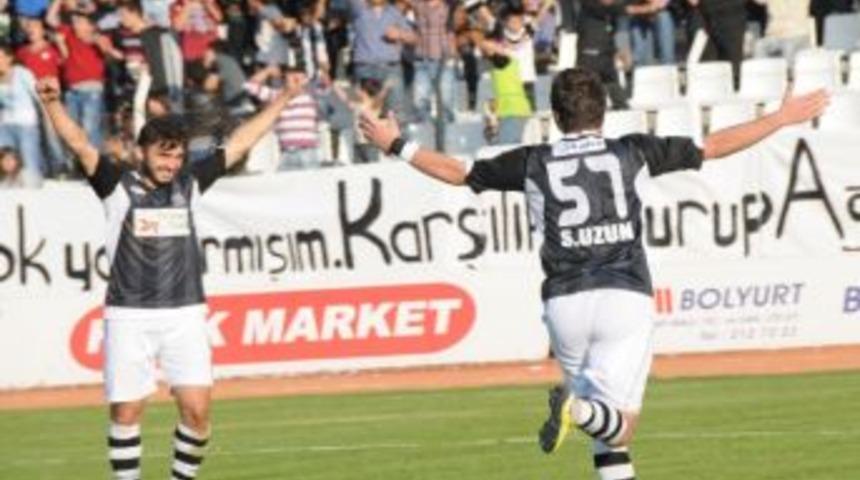 Forvetler Atıyor Aydınspor 1923 Kazanıyor