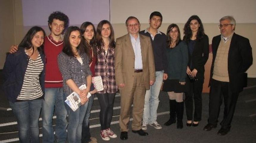 İt&uuml;&rsquo;l&uuml; Gen&ccedil;ler "iş D&uuml;nyasına&rdquo; Hazırlanıyor