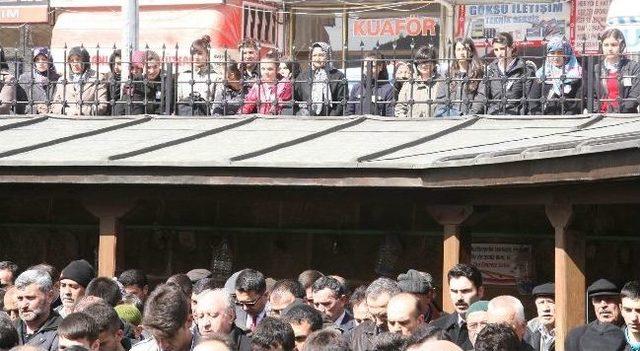 Yozgat Serpil Akdağ Anadolu Lisesi Müdürü Ömer İbiş Hayatını Kaybetti