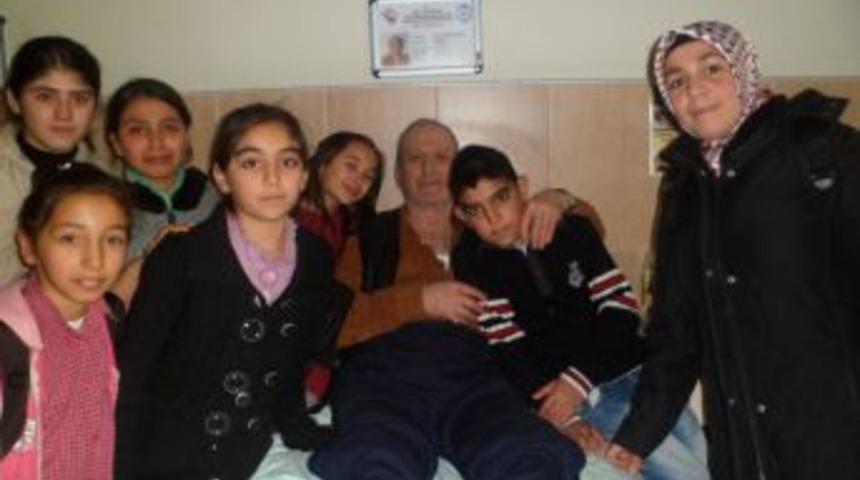 Bilgi Evi &Ouml;ğrencilerinden Dar&uuml;laceze Ziyareti