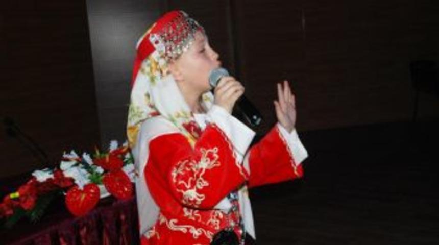 &Ccedil;ocuklardan Mehmet Akif Ersoy&rsquo;u Anma Programı