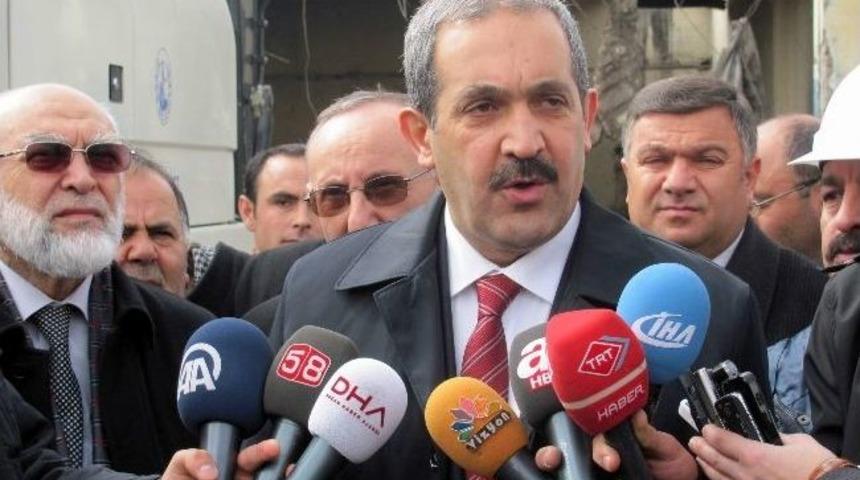 Sivas&rsquo;ta En B&uuml;y&uuml;k Kentsel D&ouml;n&uuml;ş&uuml;m Projesi İ&ccedil;in, Yıkım &Ccedil;alışmalarına Başlandı