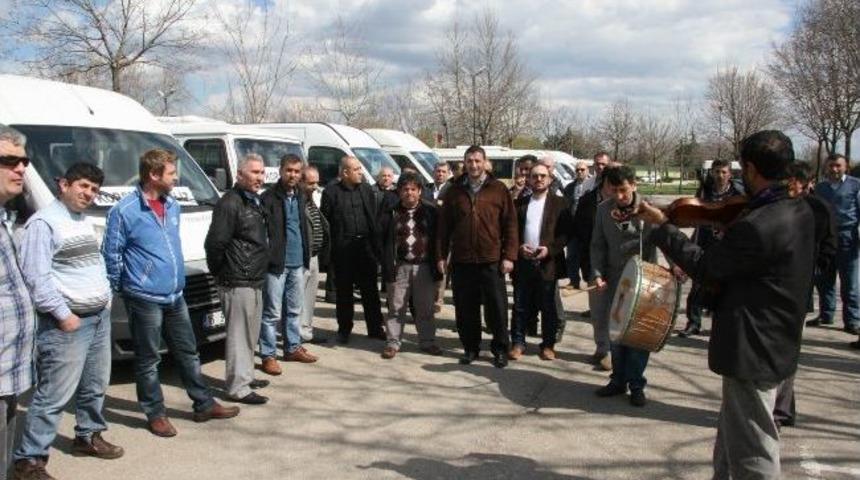 "s" Plaka Mağdurlarının Kornalı &Ccedil;ığlığı