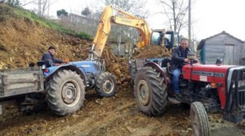 K&ouml;yl&uuml;ler Imece Usul&uuml;yle Kendi Yolunu Yapıyor