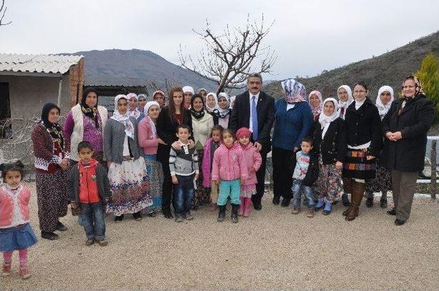 Nazilli Belediyesi, Bekirler Köyü İlkokulunu Yenilendi