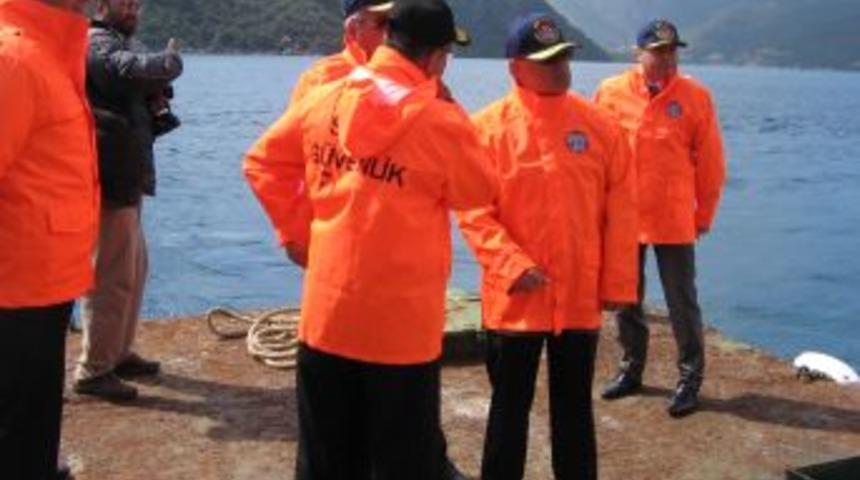 Marmaris&rsquo;te Denizciler Levhalarla Uyarılacak