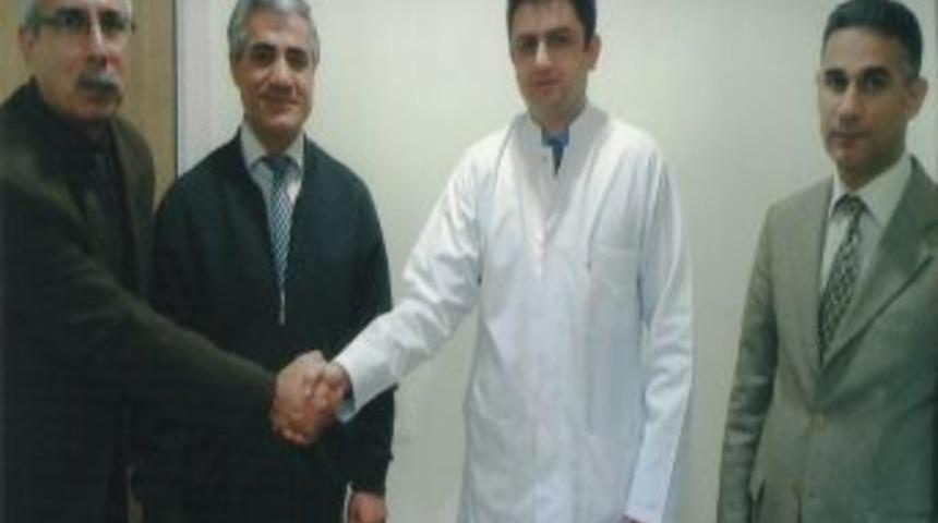 Üniversite Ile Sendika Arasında Tek Kişilik Toplu Sözleşme Imzalandı