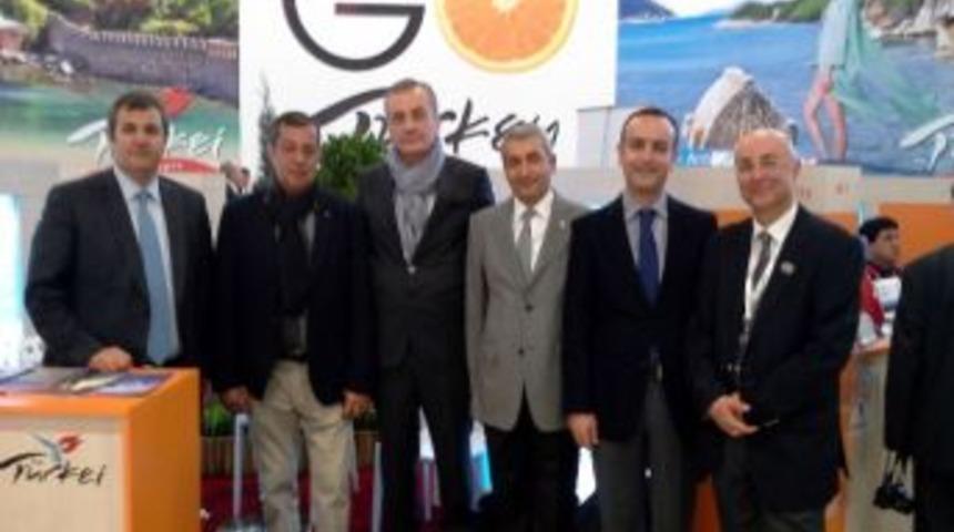 Berlin&rsquo;de Antalya R&uuml;zgarı Esti