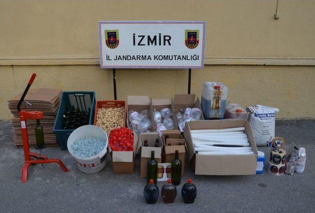 İzmir'de Kaçak Içki Imalathanesi Basıldı