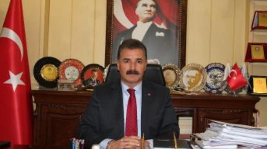 Başkan Tuna, Tıp Bayramını kutladı