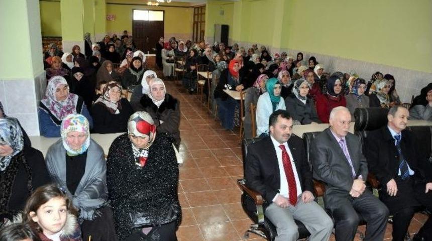 Suşehri M&uuml;ft&uuml;l&uuml;ğ&uuml; Mehmet Akif Ersoy&rsquo;u Andı